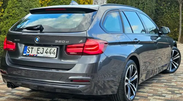 BMW Seria 3 320d xDrive Sport Line Shadow sport