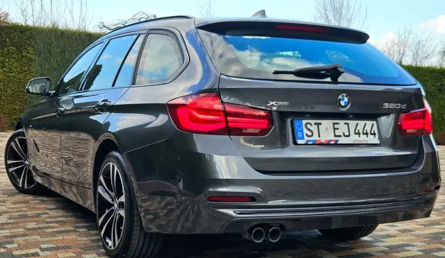BMW Seria 3 320d xDrive Sport Line Shadow sport