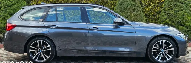 BMW Seria 3 320d xDrive Sport Line Shadow sport