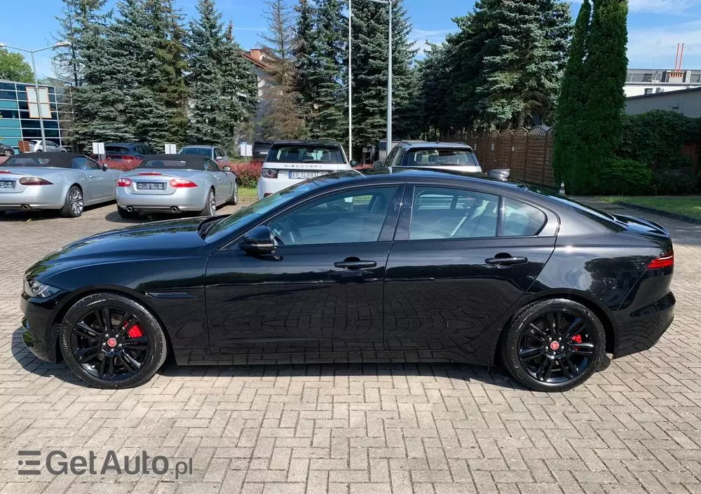 JAGUAR XE D200 S