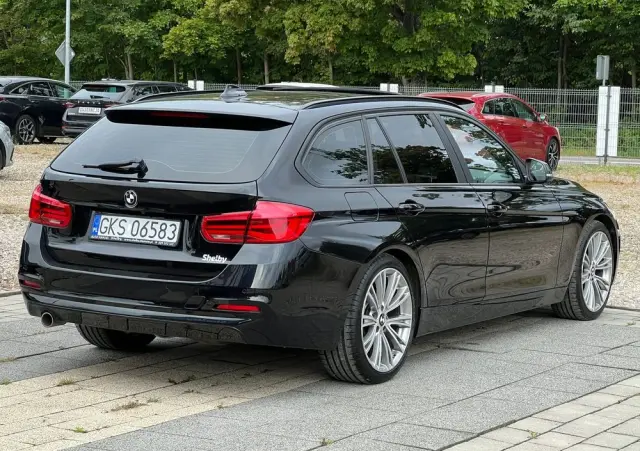 BMW Seria 3 318d Touring Edition Luxury Line Purity