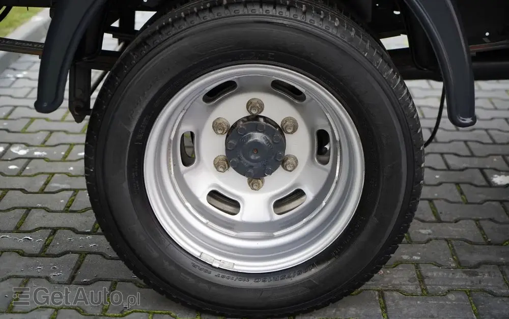 IVECO DAILY 35-160 / KONTENER 4,2 M    / WINDA  / BLIŹNIAK   DMC: 3500 KG /  2022 