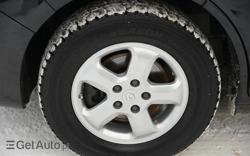 RENAULT Trafic FAP Grand Passenger Black Edition