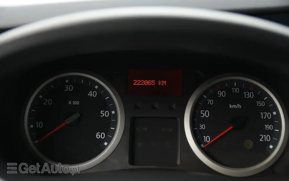 RENAULT Trafic FAP Grand Passenger Black Edition