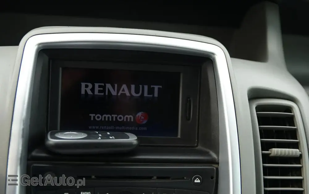 RENAULT Trafic FAP Grand Passenger Black Edition