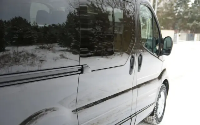 RENAULT Trafic FAP Grand Passenger Black Edition