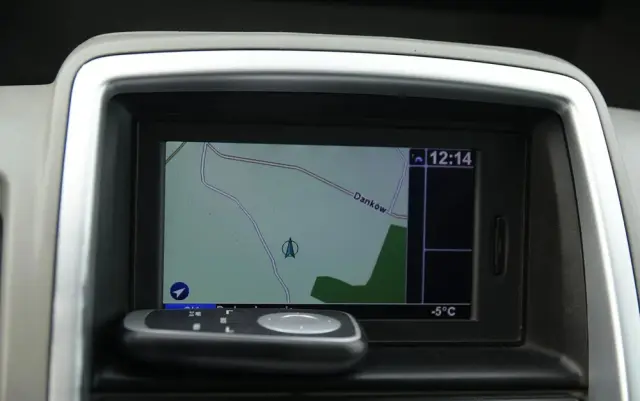 RENAULT Trafic FAP Grand Passenger Black Edition