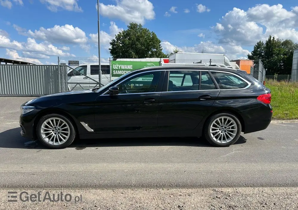 BMW Seria 5 520d Luxury Line