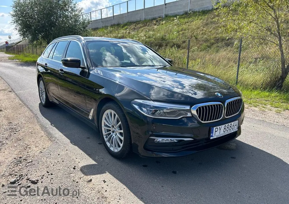 BMW Seria 5 520d Luxury Line