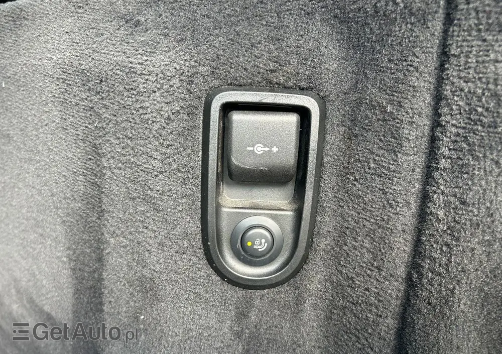 BMW Seria 5 520d Luxury Line