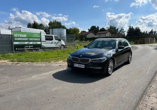 BMW Seria 5 520d Luxury Line