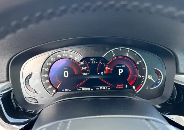 BMW Seria 5 520d Luxury Line