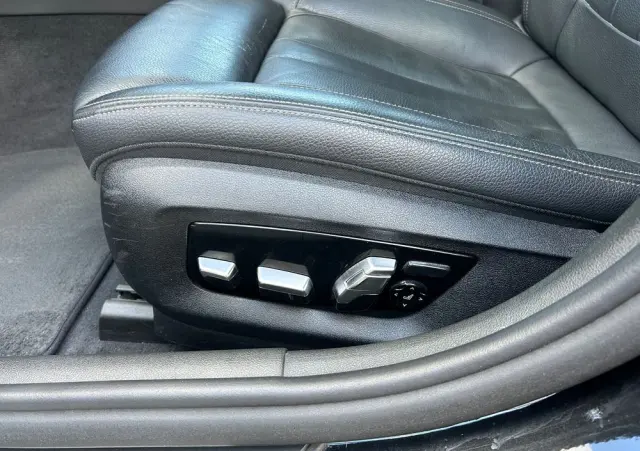 BMW Seria 5 520d Luxury Line