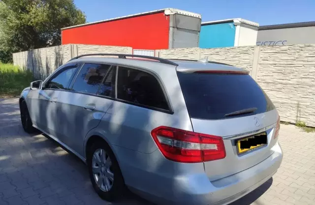 MERCEDES-BENZ Klasa E 