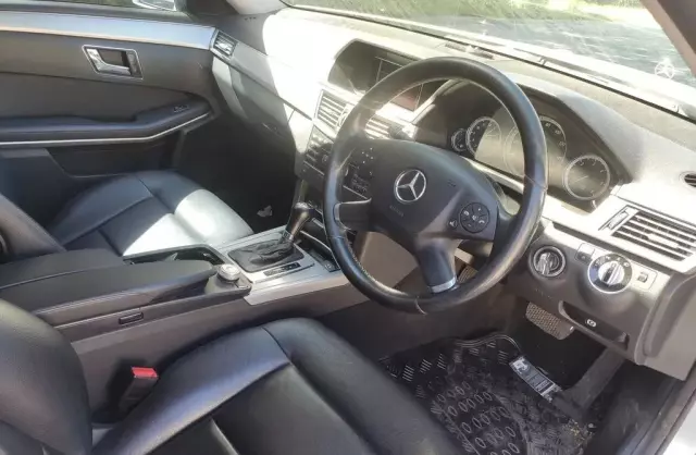 MERCEDES-BENZ Klasa E 