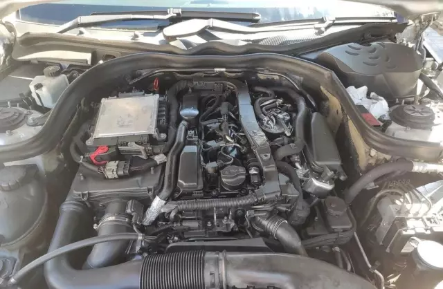 MERCEDES-BENZ Klasa E 