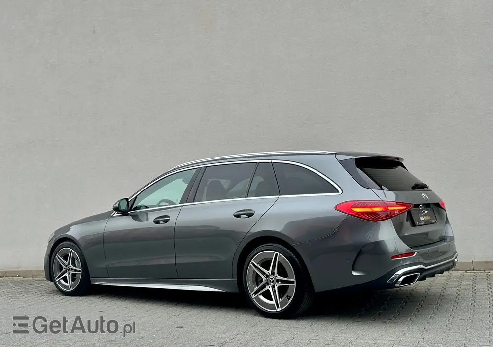 MERCEDES-BENZ Klasa C 220 d 9G-TRONIC AMG Line