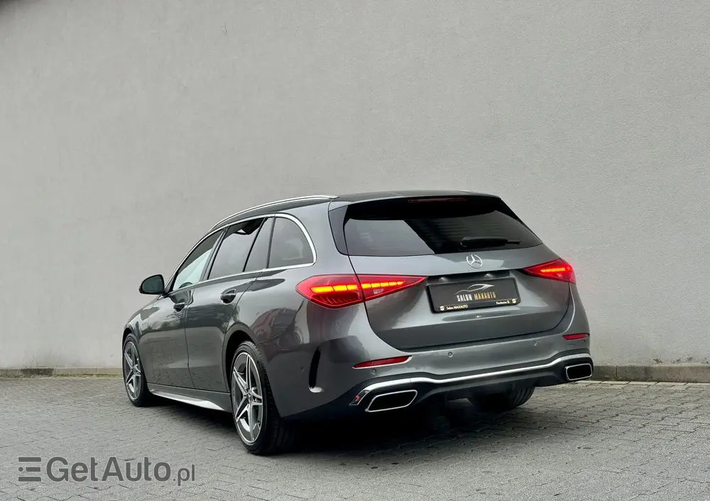 MERCEDES-BENZ Klasa C 220 d 9G-TRONIC AMG Line
