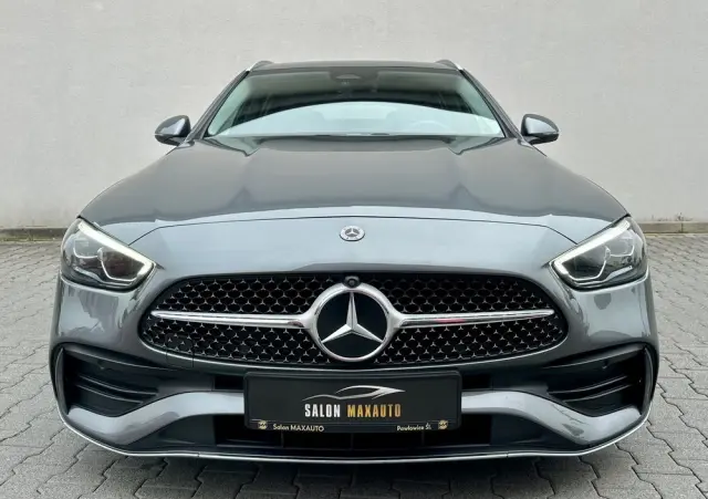 MERCEDES-BENZ Klasa C 220 d 9G-TRONIC AMG Line