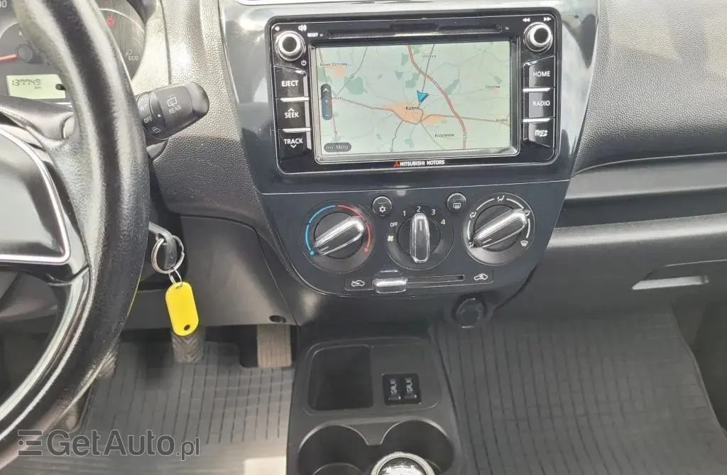 MITSUBISHI Space Star 