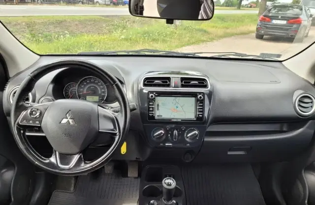 MITSUBISHI Space Star 