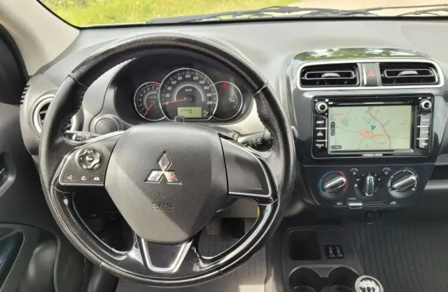 MITSUBISHI Space Star 