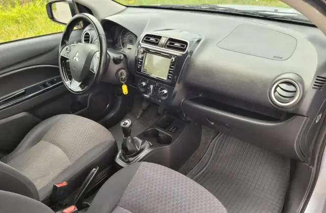 MITSUBISHI Space Star 