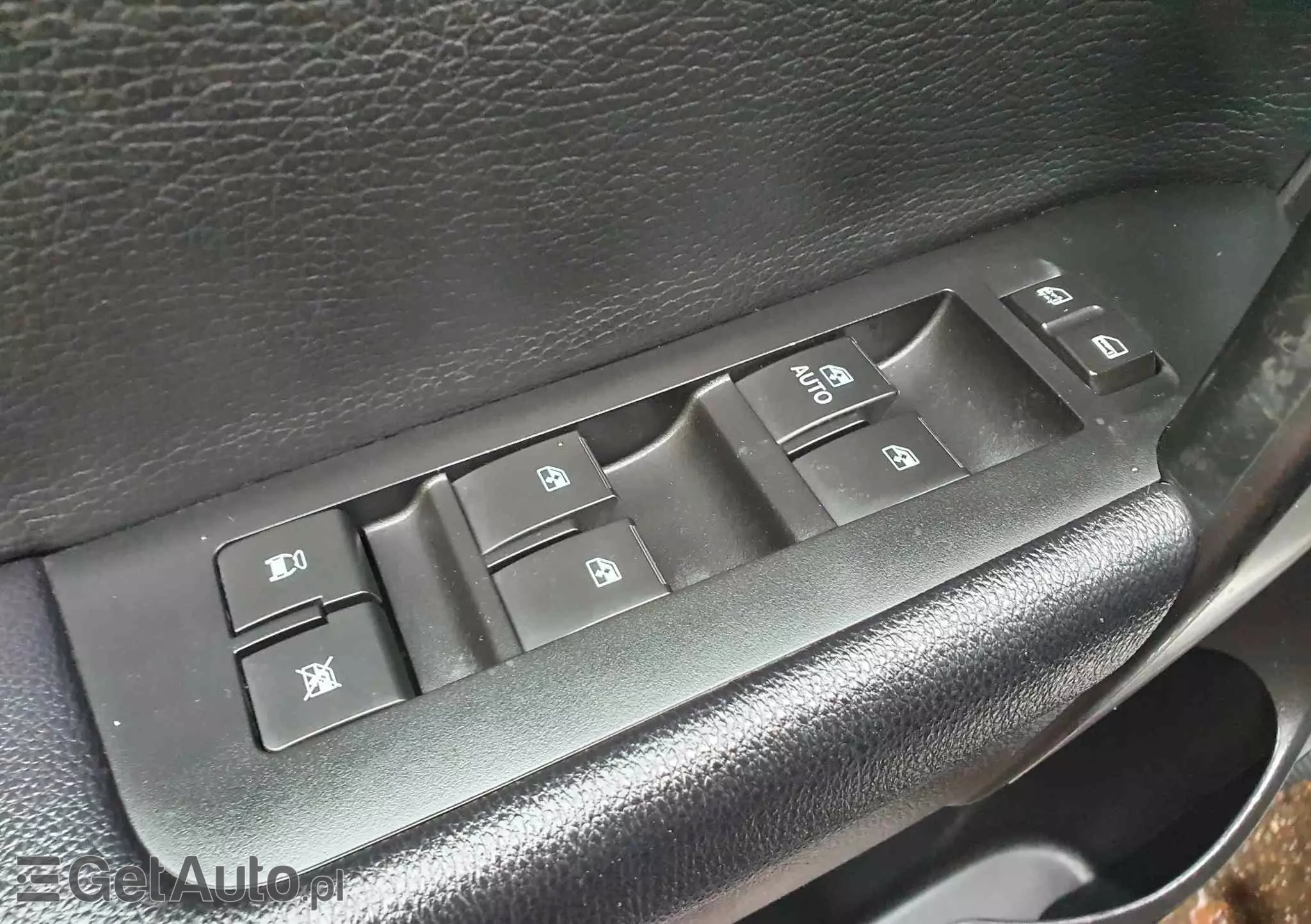 CHEVROLET Captiva 2.2 D LTZ