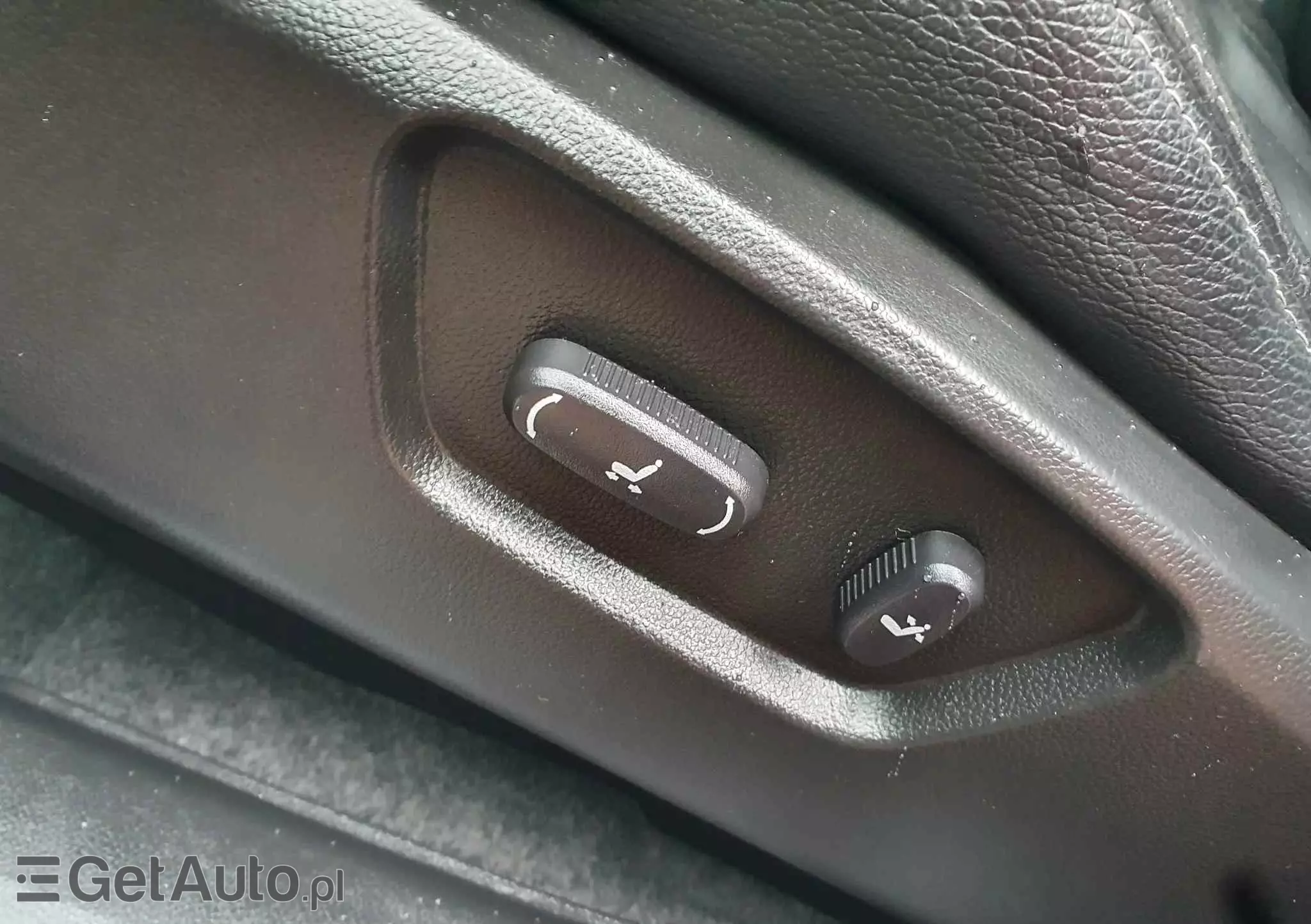 CHEVROLET Captiva 2.2 D LTZ