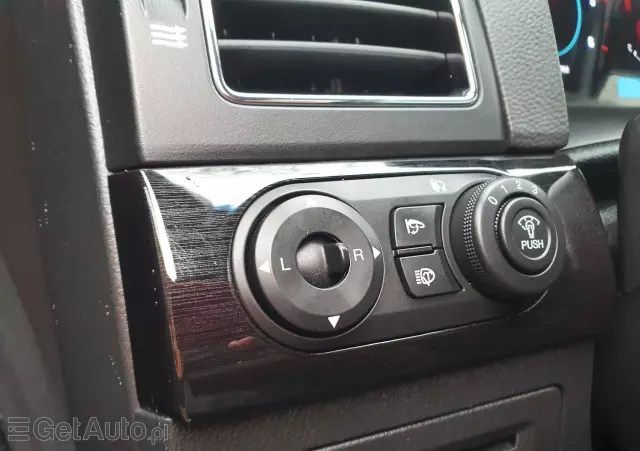 CHEVROLET Captiva 2.2 D LTZ