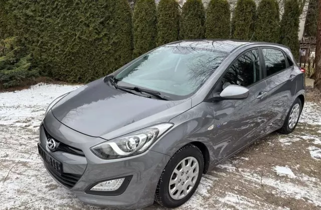 HYUNDAI I30 