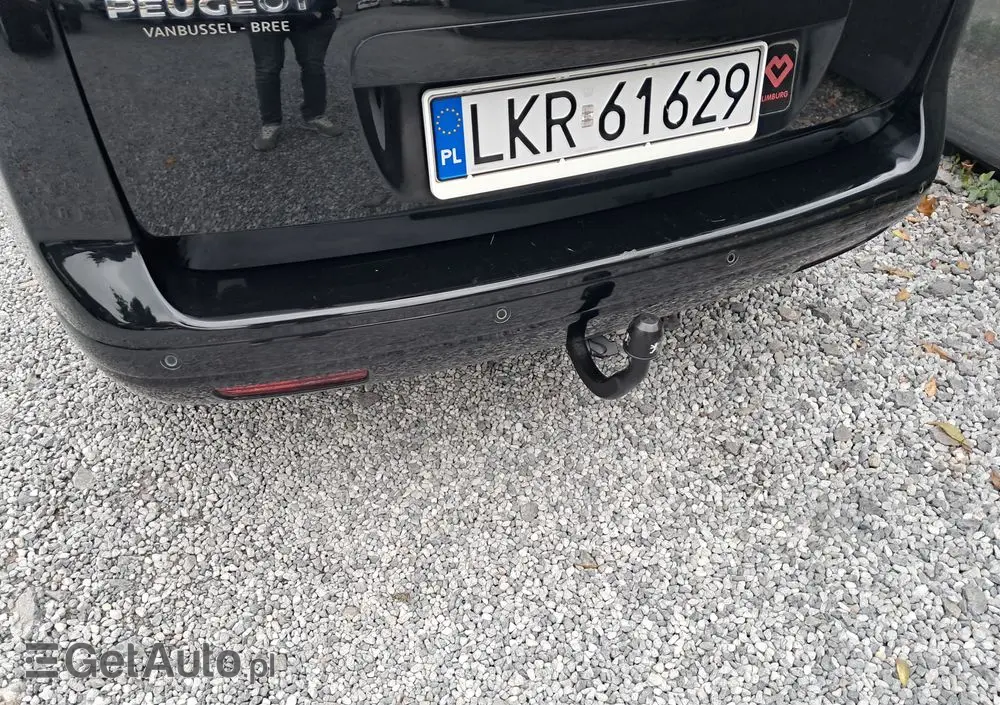 PEUGEOT 5008 1.6 HDi Active