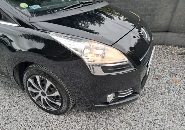 PEUGEOT 5008 1.6 HDi Active