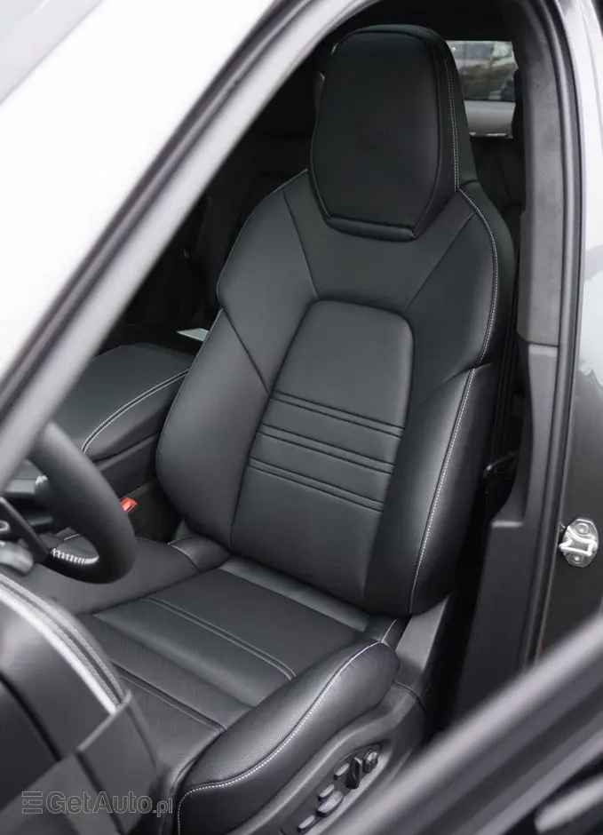 PORSCHE Cayenne Coupe S