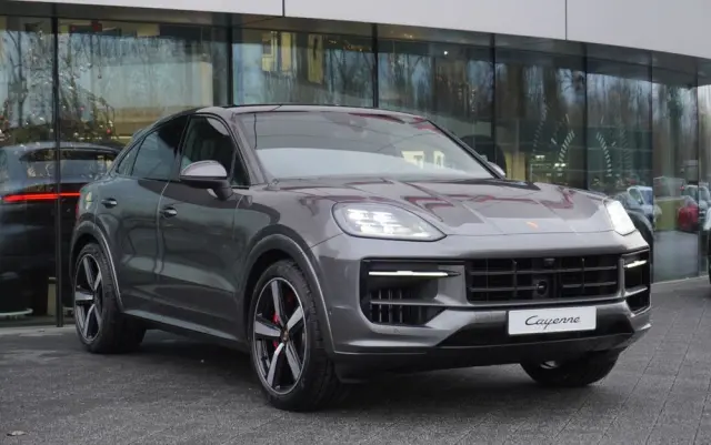 PORSCHE Cayenne Coupe S