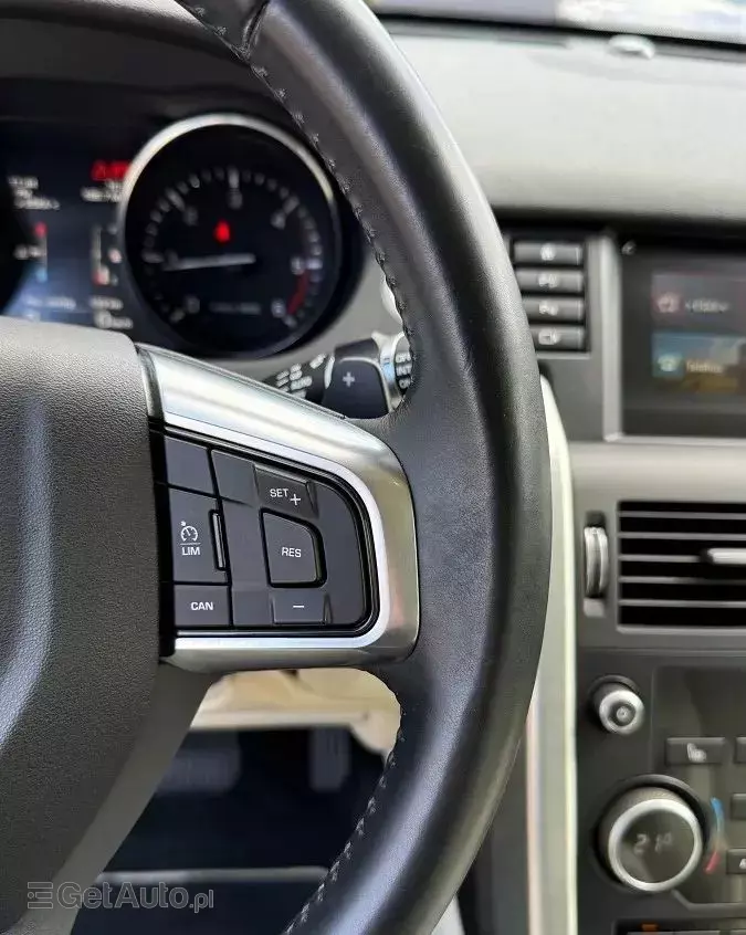 LAND ROVER Discovery Sport 2.0 TD4 HSE Luxury