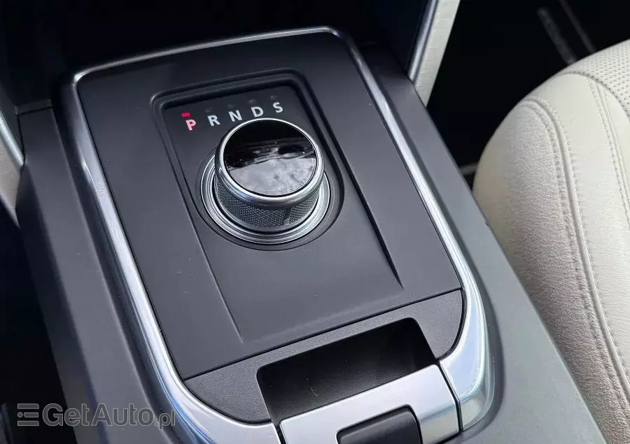 LAND ROVER Discovery Sport 2.0 TD4 HSE Luxury