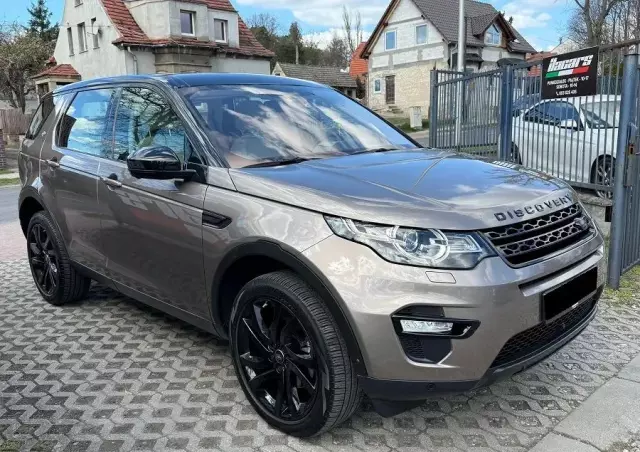 LAND ROVER Discovery Sport 2.0 TD4 HSE Luxury