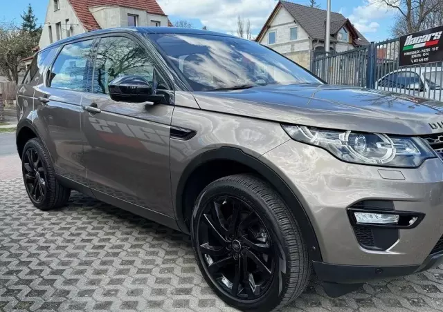 LAND ROVER Discovery Sport 2.0 TD4 HSE Luxury