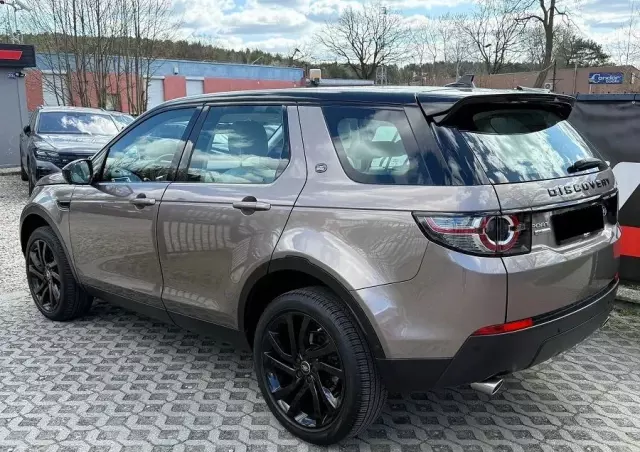 LAND ROVER Discovery Sport 2.0 TD4 HSE Luxury