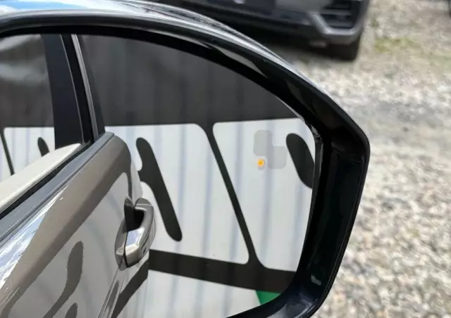 LAND ROVER Discovery Sport 2.0 TD4 HSE Luxury