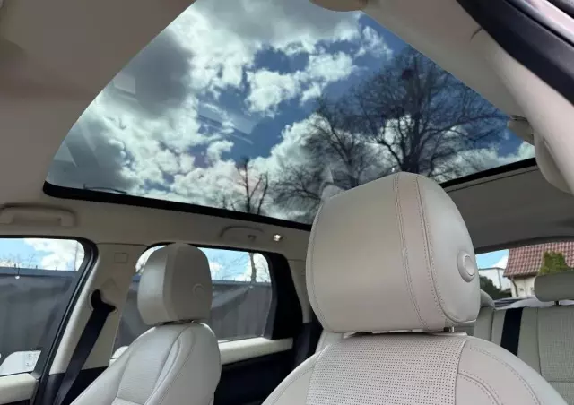 LAND ROVER Discovery Sport 2.0 TD4 HSE Luxury