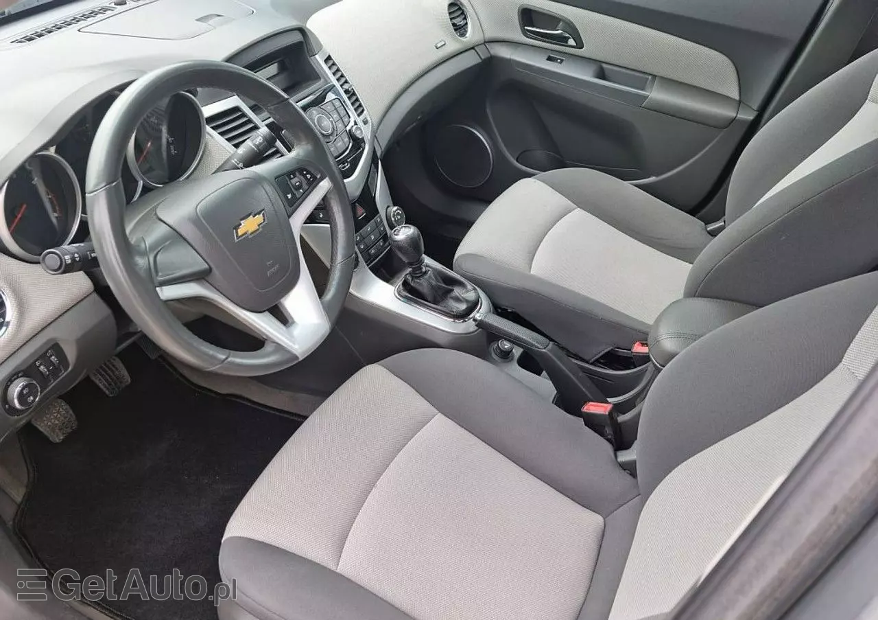 CHEVROLET Cruze 1.6 LS