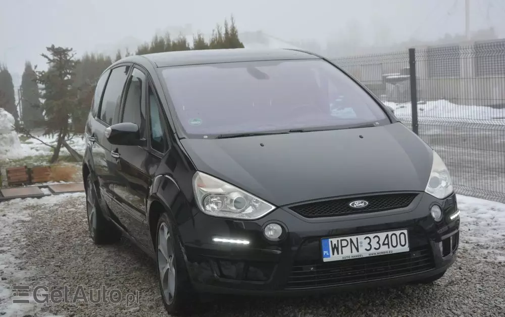 FORD S-Max 2.0 TDCi DPF Titanium