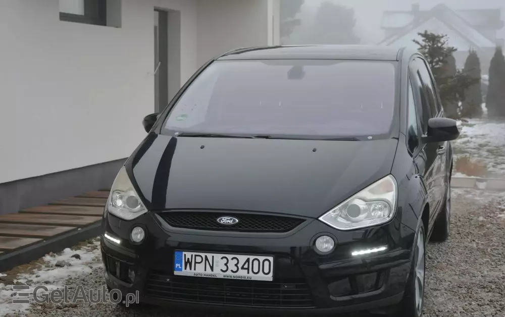 FORD S-Max 2.0 TDCi DPF Titanium