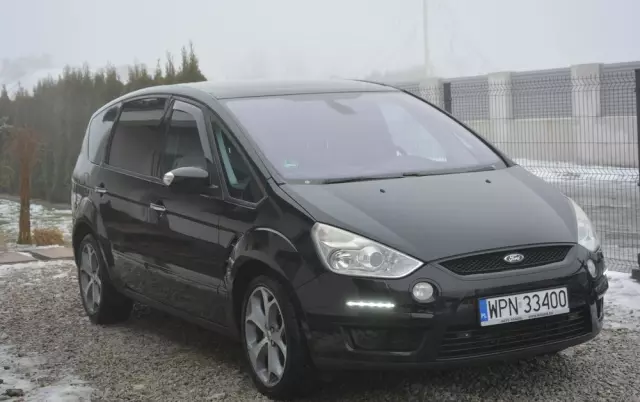 FORD S-Max 2.0 TDCi DPF Titanium
