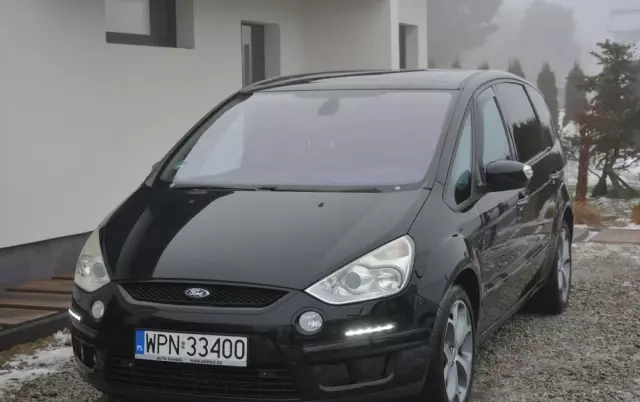 FORD S-Max 2.0 TDCi DPF Titanium