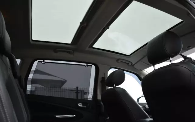 FORD S-Max 2.0 TDCi DPF Titanium