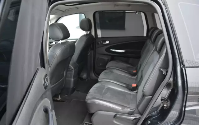 FORD S-Max 2.0 TDCi DPF Titanium