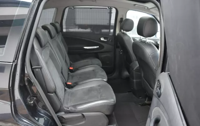 FORD S-Max 2.0 TDCi DPF Titanium